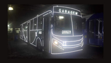 ônibus iluminado