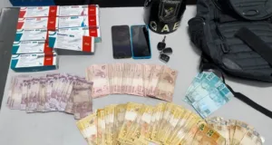 GM detém trio e recupera medicamentos e dinheiro roubados de farmácia na Vila Aeroporto