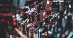 Lei reduz prazo e aprimora notificação dos casos de intoxicação por metanol em Campinas