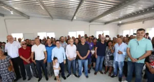 Dário Saadi prestigia entrega da sede da Associação do Jardim do Lago Continuação