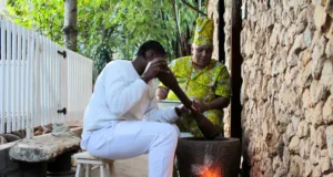 Centro Cultural Omí Aladò abre exposição fotográfica e debate sobre racismo religioso