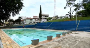 Festival de Natação reunirá duzentos alunos na Praça Pompeo de Vitto, no sábado dia 29