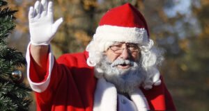 É nesta sexta: Papai Noel chega no Largo do Rosário e abre o Natal Caminhos dos Sonhos 2025 papai noel