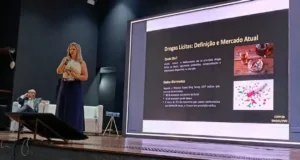 Congresso Freemind 2025 destaca desafios para combater dependência digital e química