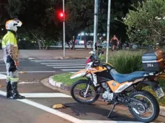 Emdec realiza bloqueios viários para montagem de Vila Natalina na Praça Arautos da Paz