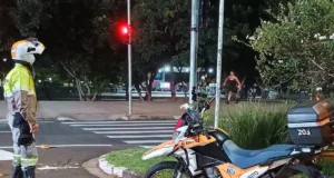 Emdec realiza bloqueios viários para montagem de Vila Natalina na Praça Arautos da Paz