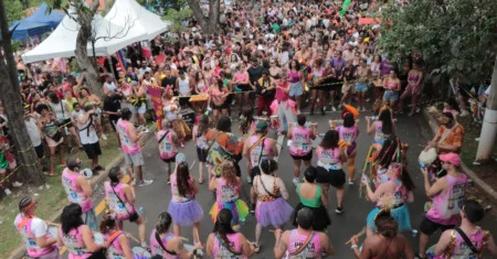 Emdec segue apoiando apresentações de blocos carnavalescos no fim de semana