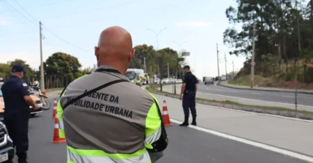 Operação Emdec/PM apreende motocicleta com 1 mil infrações e débitos de R$ 224 mil