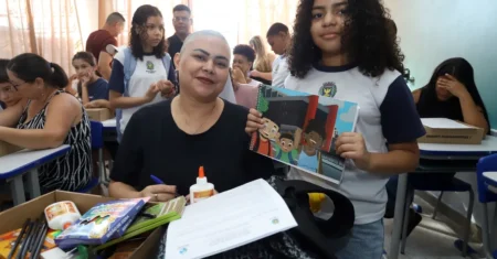 Sextou com volta às aulas: 1º dia tem acolhimento com entregas de uniformes e materiais