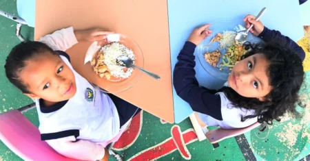 Você Sabia? Escolas garantem inclusão nas refeições e atendem estudantes com alergias, intolerâncias e seletividade alimentar
