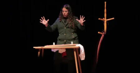 Teatro Castro Mendes recebe o espetáculo Quando Falta o Ar no dia 8 de março