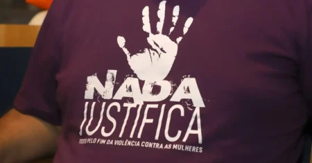 Mês da Mulher: Educação programa debates com quase 2 mil alunos para enfrentamento à violência