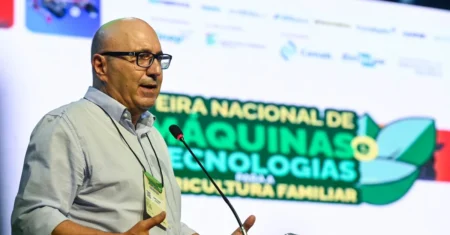 Prefeito Dário participa da Feira Nacional de Máquinas e Tecnologias para a Agricultura Familiar
