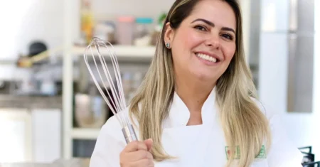 Nutricionista da Alimentação Escolar da Ceasa Campinas ensina a fazer ovo de colher para a Páscoa