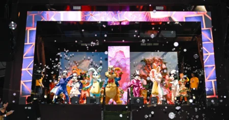 Show Encantado da Páscoa reúne 1.900 pessoas no Parque Oziel, em Campinas