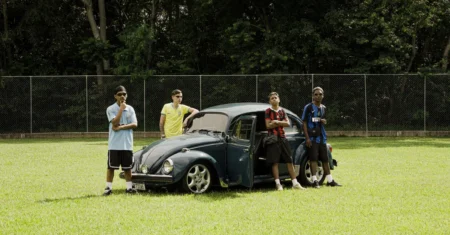 Cauãzin 019 lança álbum “Do Loteão Pro Mundo” e leva vivências da quebrada ao palco da Sala dos Toninhos