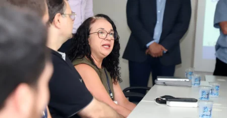 Administração Municipal debate ampliação de serviços digitais para o cidadão