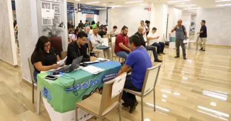 6º Feirão de Emprego registra 813 encaminhamentos no Jardim Ipaussurama