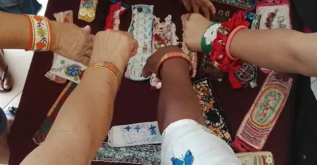 Projeto Pontos de Memórias promove encontro de bordadeiras na Feira dos Amarais