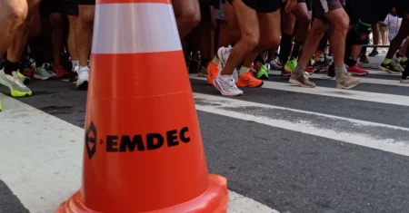 Emdec faz operação de trânsito para a “Corrida Centauro Desbrava 2026 – Iguatemi”