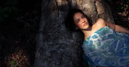 Luísa Ramos lança disco “Todo Canto” em show gratuito no Espaço Cultural Maria Monteiro