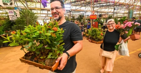 Ceasa Campinas celebra o Dia das Mães com ação especial no Mercado de Flores