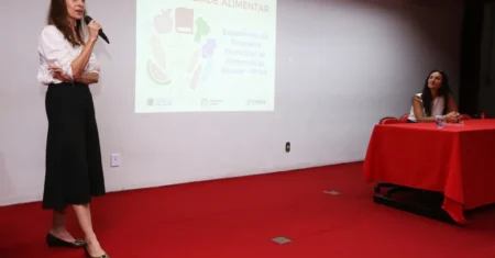 Palestra reúne nutricionistas e debate alimentação escolar para crianças com autismo em Campinas