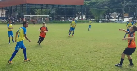Campeonato Municipal de Futebol de Base começa com avalanche de gols