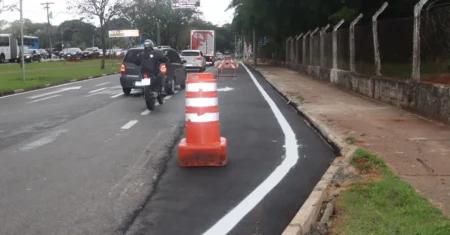 Obra viária na Theodureto de Almeida Camargo amplia fluidez no acesso ao ‘Tapetão’