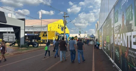Prefeitura de Campinas visita Agrishow 2026 e acompanha tendências do agronegócio