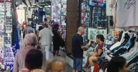 Documentário “Camelôs” estreia em Campinas e retrata história de memória e cultura popular