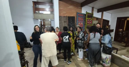 Coletivo Pretas Leituras promove encontro de estudo sobre dança negra de matriz BaNtu em Campinas