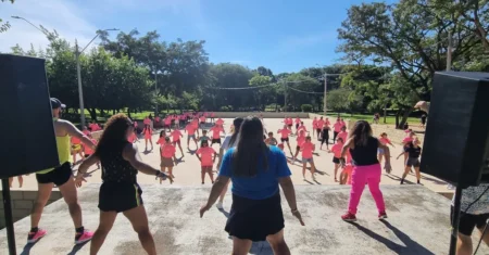 Aproveite o dia livre para entrar em forma: Domingo Fitness terá aula de zumba na Lagoa do Taquaral