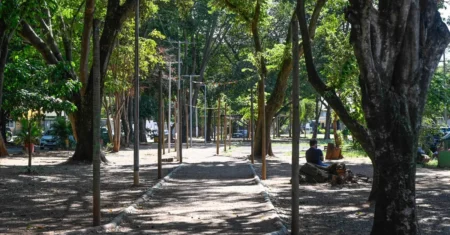 Após despacho do MP, Prefeitura interdita parcialmente área da Praça do Coco por segurança