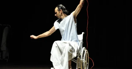 Espetáculo "Quando os Olhos Não Veem" propõe reflexão sobre memória, escolhas e finitude no MIS