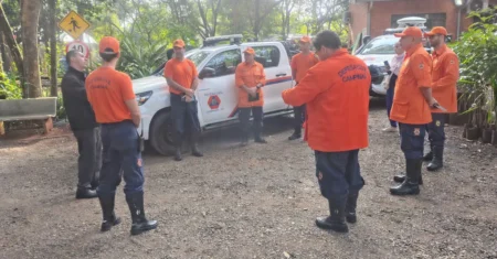 Agentes da Defesa Civil participam de capacitação sobre mecânica e operação de viaturas