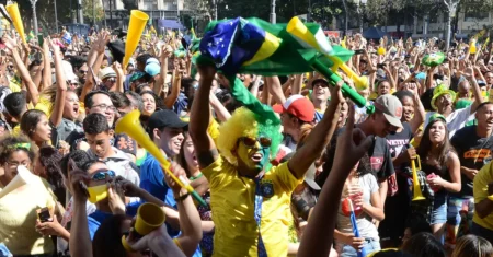 Vai comprar produtos da Copa? Atenção para as orientações do Procon de Campinas