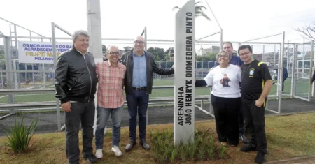 Prefeitura entrega praça revitalizada para atender 30 mil moradores no Jardim do Lago