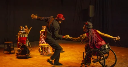 Espetáculo "Espiralar" leva dança e ancestralidade ao Teatro Castro Mendes