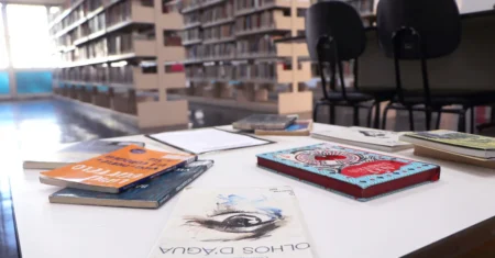 Projeto de enaltecimento de obras de autores negros realiza encontro de leitura