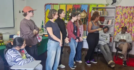 Centro POP Sares II e PUC-Campinas encerram parceria de extensão com festa junina