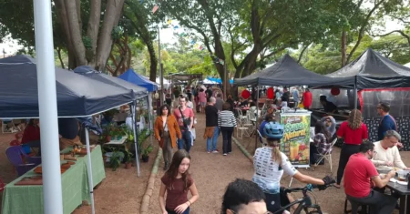 Feira de Barão promove programação pré-férias com brincadeiras tradicionais