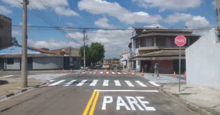 Setransp implanta duplo sentido em trecho da rua Claudete Sandra da Silva