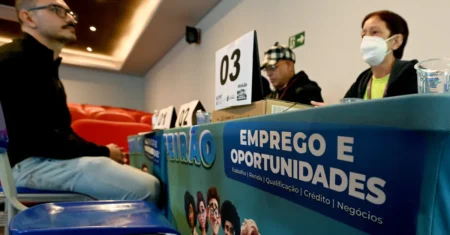 Feirão de Emprego oferece mais de 1,3 mil vagas com salários de até R$ 8,5 mil em Campinas
