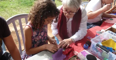 Projeto Pontos de Memórias promove encontro gratuito de bordadeiras no Jardim Nilópolis