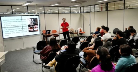 Servidores participam de curso sobre diversidade promovido pela EGDS